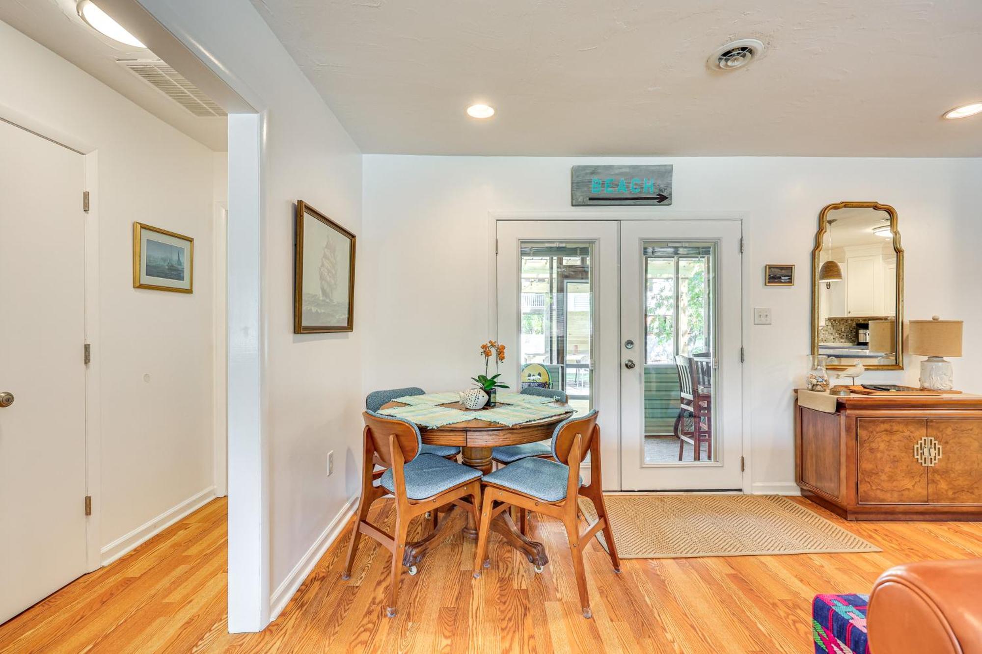 Oak Island Cottage Minutes To Long Beach! ภายนอก รูปภาพ