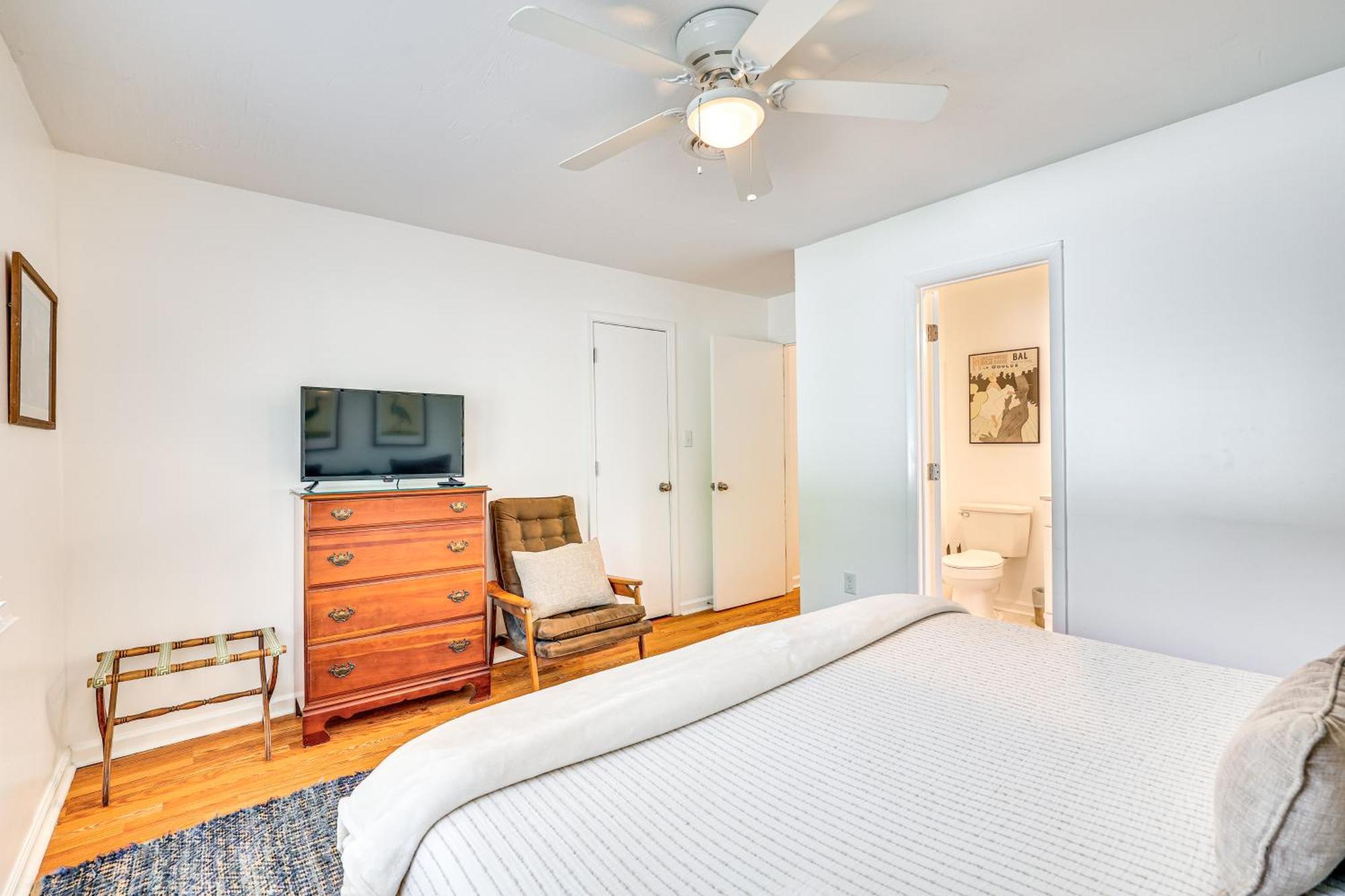 Oak Island Cottage Minutes To Long Beach! ภายนอก รูปภาพ