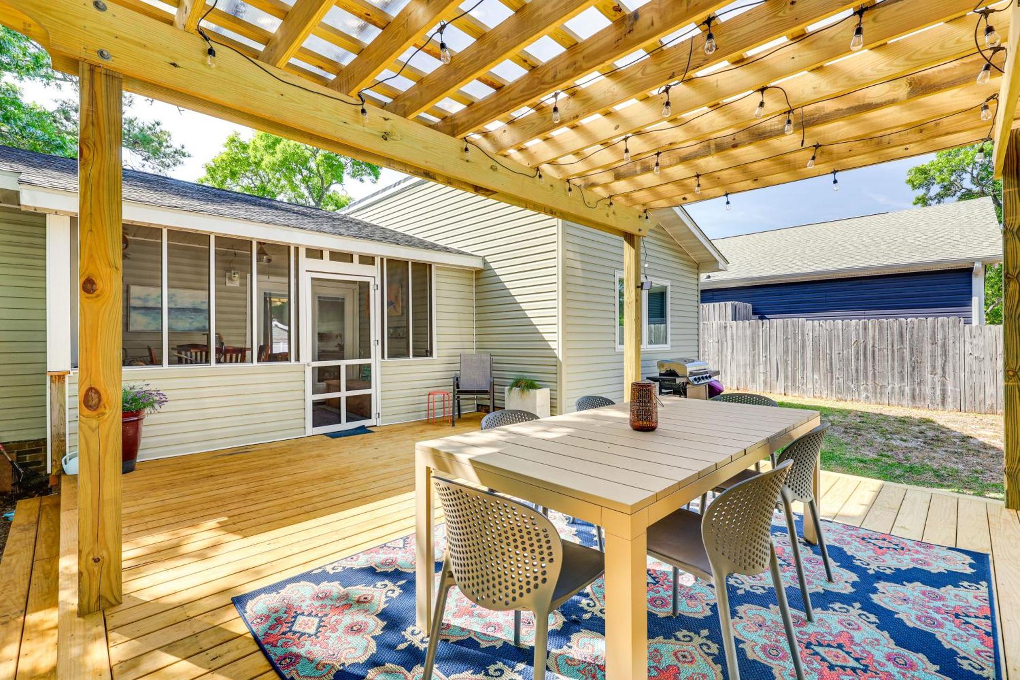 Oak Island Cottage Minutes To Long Beach! ภายนอก รูปภาพ